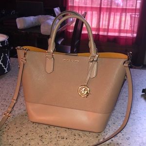 Michael Kors purse